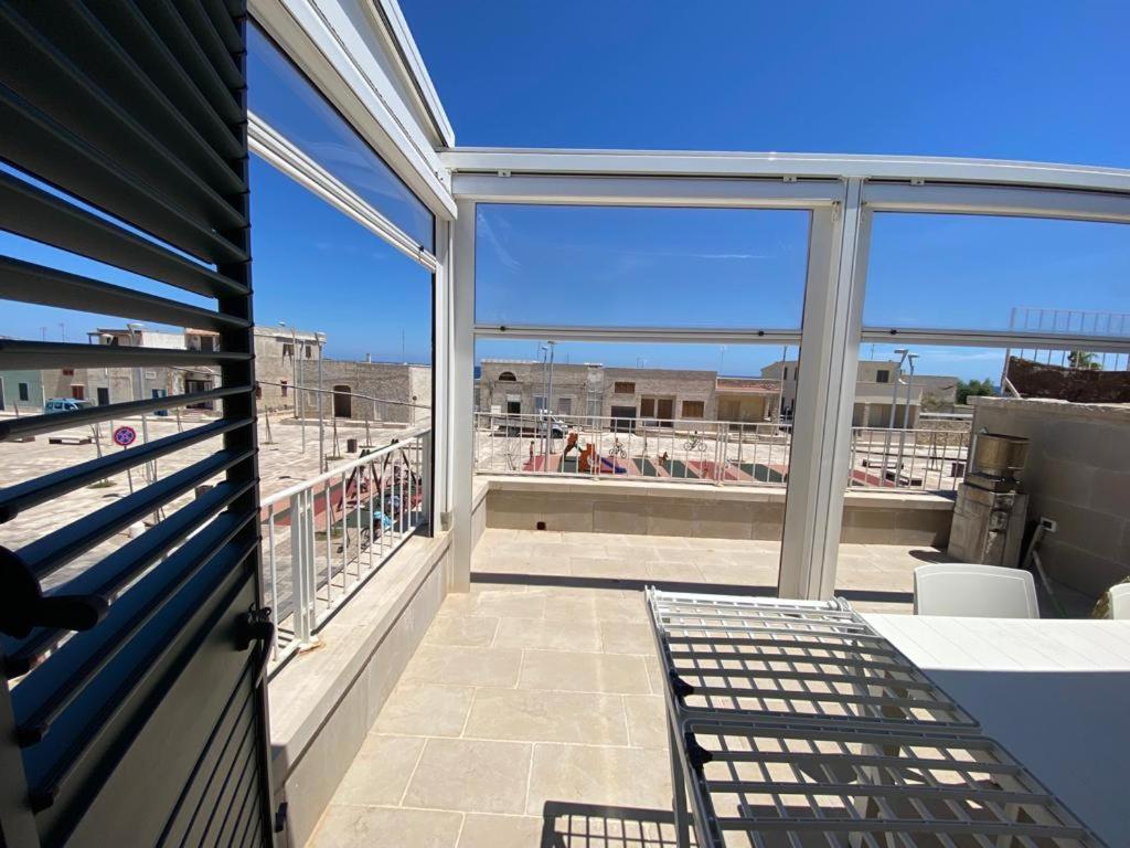 Casa Vacanze Illiria A Roca Vecchia Vicinissima Al Mare Eksteriør bilde